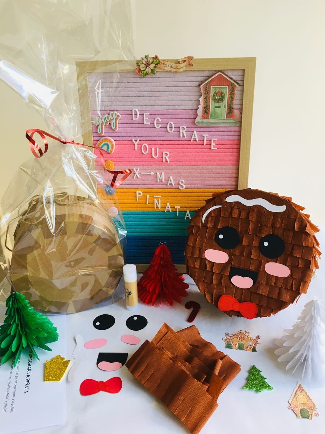 Gingerbread Man Christmas Pinata Kit