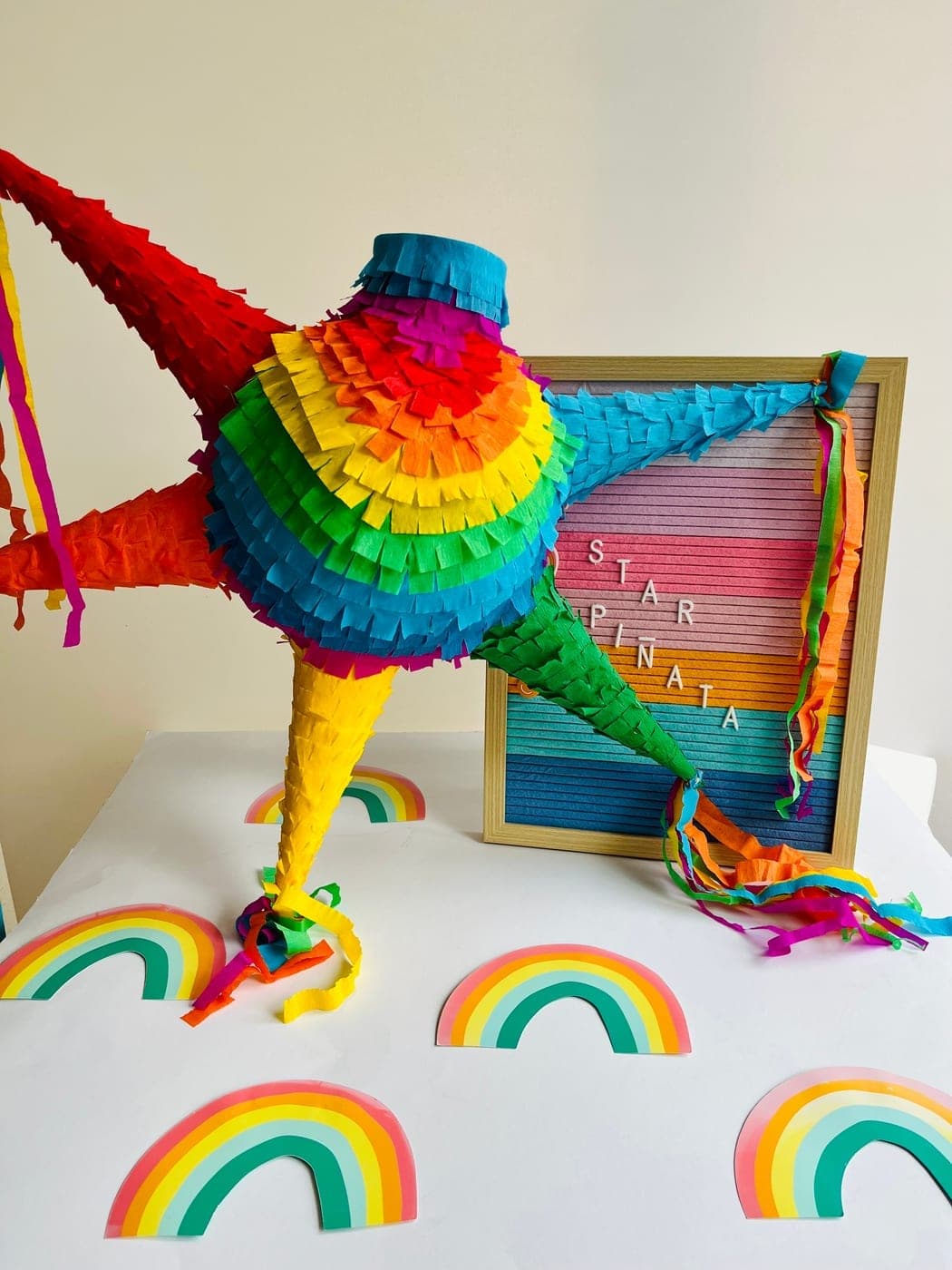 Rainbow V2 Estrella Pinata